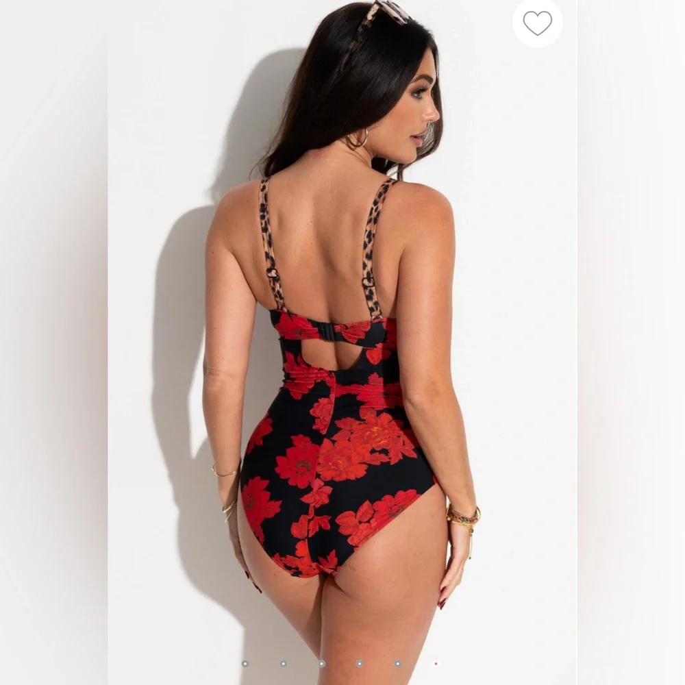 Pour Moi St Lucia Red Floral & Leopard Print Underwire Swimsuit Sz 38I NWT - Picture 3 of 11
